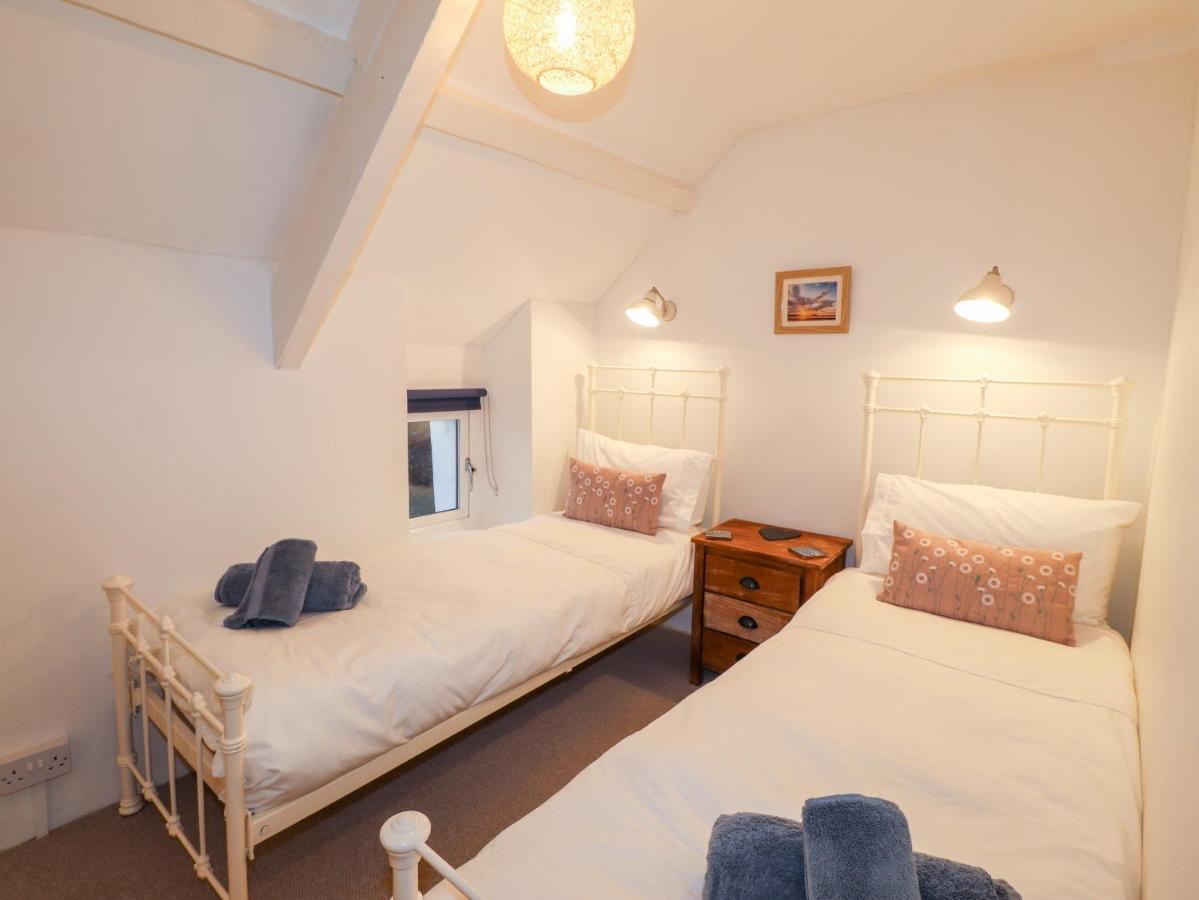 Little Barn Cottage Newport  Bagian luar foto